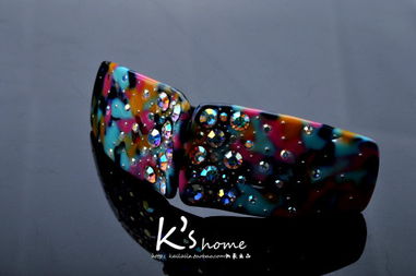 法國(guó)醋酸板材發(fā)夾 貴氣盤發(fā)，演繹優(yōu)雅風(fēng)尚